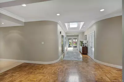 2 Yukon Drive, Woodbury, NY 11797 - Photo 7