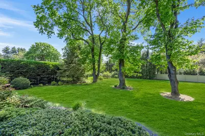 2 Yukon Drive, Woodbury, NY 11797 - Photo 29
