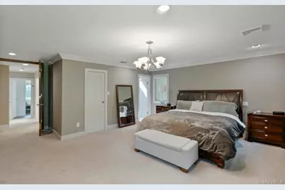 2 Yukon Drive, Woodbury, NY 11797 - Photo 17