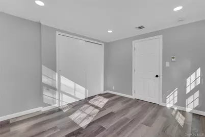 81 Oakside Road, Smithtown, NY 11787 - Photo 15