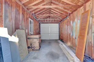 81 Oakside Rd, Smithtown, NY 11787 - Photo 21