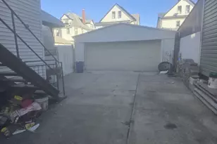 97-19 120th St, Richmond Hill, NY 11419 - Photo 3