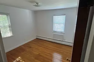 60-46 69th Pl, Maspeth, NY 11378 - Photo 15