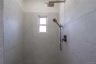 2225 E 21st St, Brooklyn, NY 11229 - Photo 29