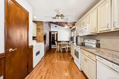 11 Lodge Lane, Port Jefferson, NY 11777 - Photo 21