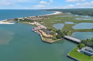 286 Towd Point Rd, Southampton, NY 11968 - Photo 9