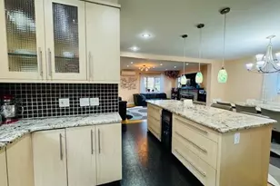 186-22 Avon Rd, Jamaica, NY 11432 - Photo 11