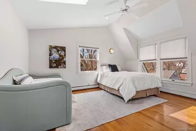467 Highbrook Avenue, Pelham, NY 10803 - Photo 31