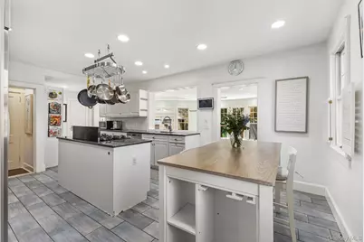 467 Highbrook Avenue, Pelham, NY 10803 - Photo 15