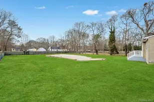 73 Maple Ave, Shirley, NY 11967 - Photo 31