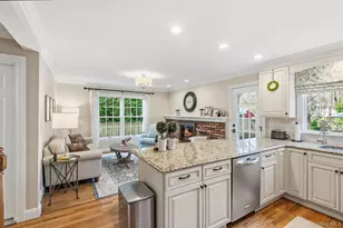 11 Oxford St, Northport, NY 11768 - Photo 13