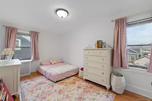 42 Driving Park Ave, Lynbrook, NY 11563 - Photo 17