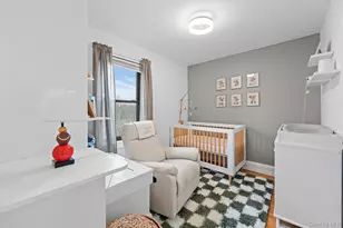 42 Driving Park Ave, Lynbrook, NY 11563 - Photo 15