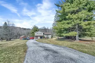 24 Emily Ln, Monroe, NY 10950 - Photo 3