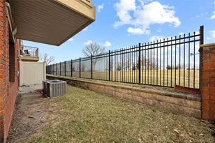 223 Constitution Pl, College Point, NY 11356 - Photo 27