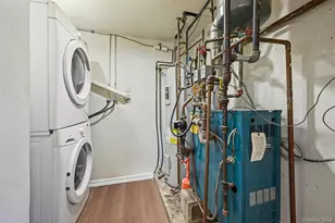 130 Gordon Pl, Freeport, NY 11520 - Photo 7