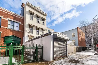 877 Hornaday Place, Bronx, NY 10460 - Photo 1