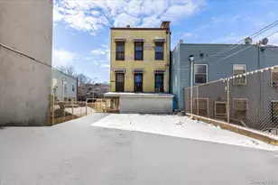 877 Hornaday Pl, Bronx, NY 10460 - Photo 21