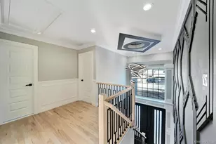 2105 Hoffman Ave, Elmont, NY 11003 - Photo 19