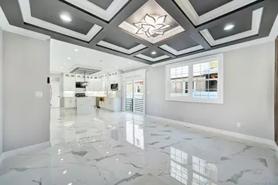 2105 Hoffman Avenue, Elmont, NY 11003 - Photo 21