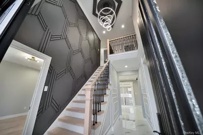 2105 Hoffman Avenue, Elmont, NY 11003 - Photo 9