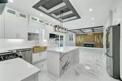 2105 Hoffman Avenue, Elmont, NY 11003 - Photo 25