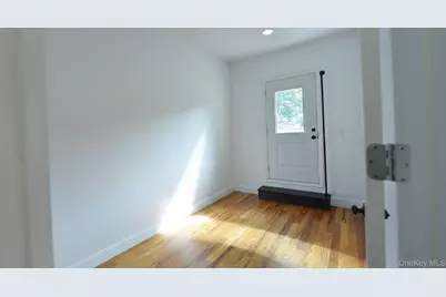 255 Lincoln Avenue, Brooklyn, NY 11208 - Photo 15