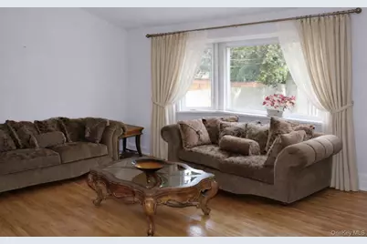 155 Alexander Avenue, Nesconset, NY 11767 - Photo 15