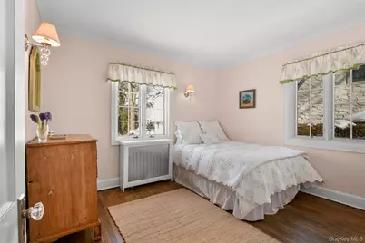 1114 Washington Avenue, Pelham, NY 10803 - Photo 19