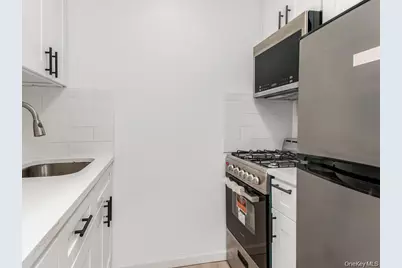 2165 Matthews Avenue #4A, Bronx, NY 10462 - Photo 3