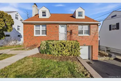 54 Staunton Street, Yonkers, NY 10704 - Photo 1