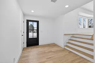 92 Kings Walk, Massapequa Park, NY 11762 - Photo 5