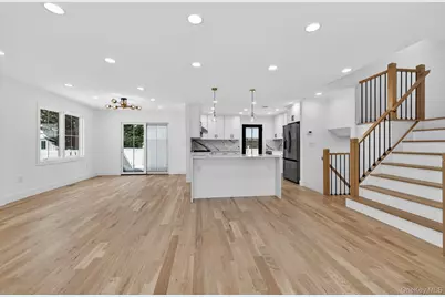 92 Kings Walk, Massapequa Park, NY 11762 - Photo 7