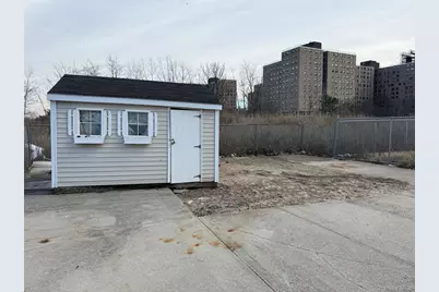 472 Beach 43rd Street, Far Rockaway, NY 11691 - Photo 21