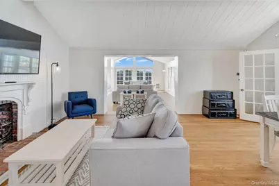 1 Waters Edge Drive, Quogue, NY 11959 - Photo 7