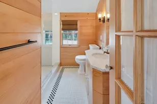 1 Watersedge Dr, Quogue, NY 11959 - Photo 17