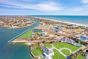 1 Watersedge Dr, Quogue, NY 11959 - Photo 25