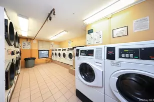 21-77 33rd St, Astoria, NY 11105 - Photo 7