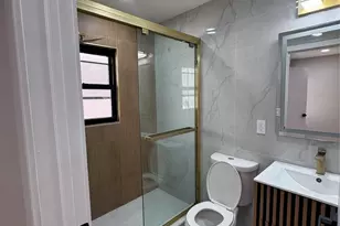 115-16 199th St, Saint Albans, NY 11412 - Photo 13