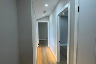 115-16 199th St, Saint Albans, NY 11412 - Photo 17