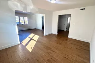 225 Cleveland Ave, Mineola, NY 11501 - Photo 5