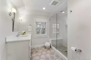 1 Elmdorf Dr, Scarsdale, NY 10583 - Photo 23