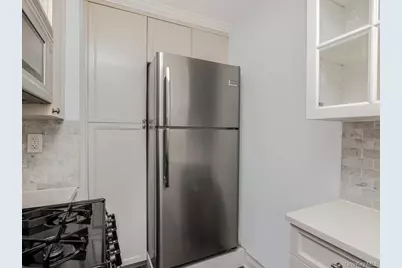 1332 Midland Avenue #3F, Bronxville, NY 10708 - Photo 11