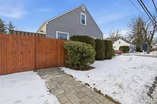 93 Smith Ave, White Plains, NY 10605 - Photo 35