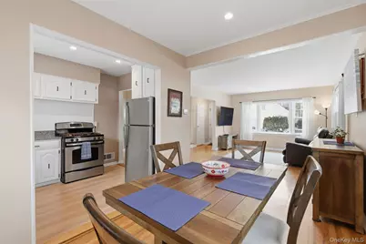 93 Smith Avenue, White Plains, NY 10605 - Photo 9