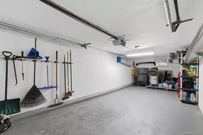 93 Smith Avenue, White Plains, NY 10605 - Photo 25