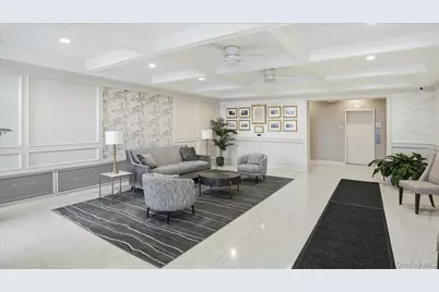 10 Lenox Road #1G, Rockville Centre, NY 11570 - Photo 1