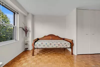 555 Kappock Street #6M, Bronx, NY 10463 - Photo 5