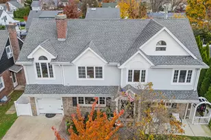 8 Willow Rd, New Hyde Park, NY 11040 - Photo 33