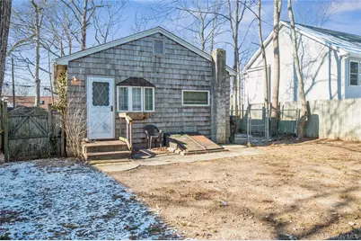 123 Lynbrook Drive, Mastic Beach, NY 11951 - Photo 21